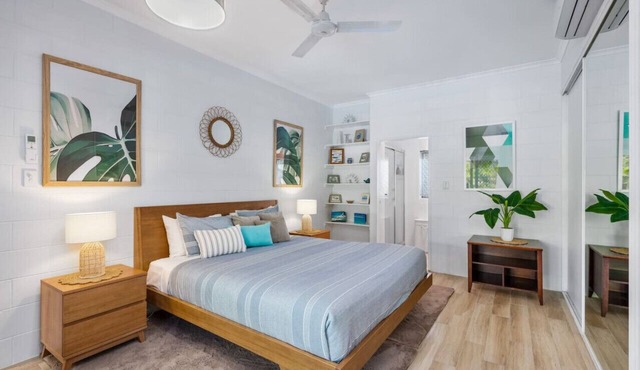 Trinity Beach Family Getaway 4BR, Sleeps 10 - Pool