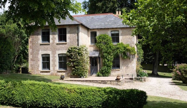 Trinity Farmhouse - Stunning House & Gardens