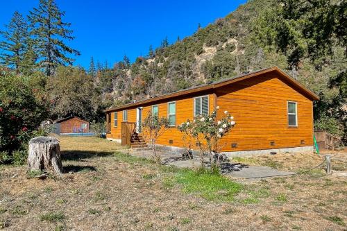 Trinity River Retreat