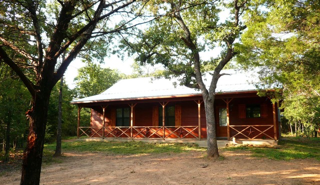 Trinity Trails: Lone Star Cabin in 6 acres on Lake Aquilla