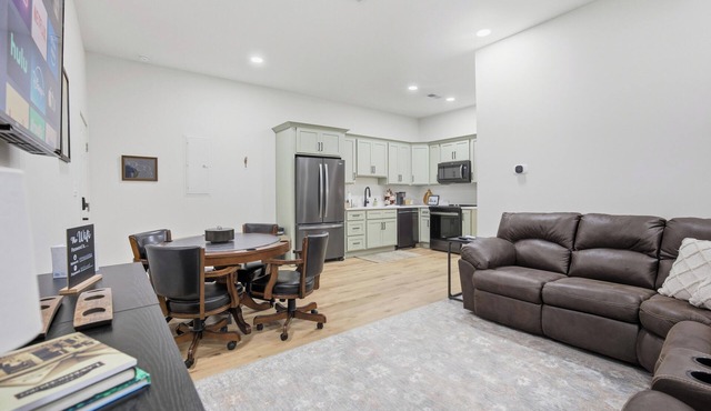 Triple Crown at The Stable Reserve- 3BR- 5 Miles from 4Roses and Wild Turkey
