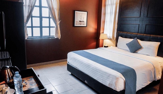 Triple Seven Bed & Breakfast