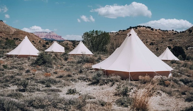Triple Tent w/ Shared Bathroom - Beauty awaits you just past the red cliffs.