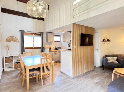 Triplex 3 chambres 65m2 pour 6P Parking couvert