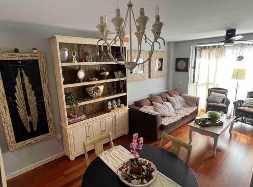 Triplex Deluxe con terrazas al Pirineo y Golf