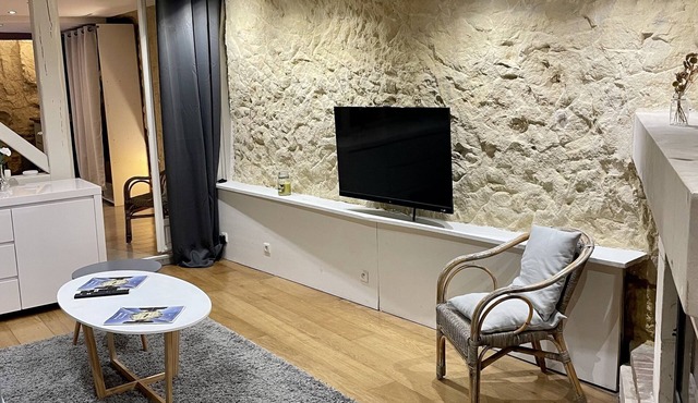 Troglodyte du Petit Coteau Dans le Centre de Vouvray