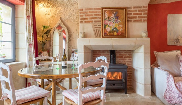 Troglodyte holiday home in Touraine