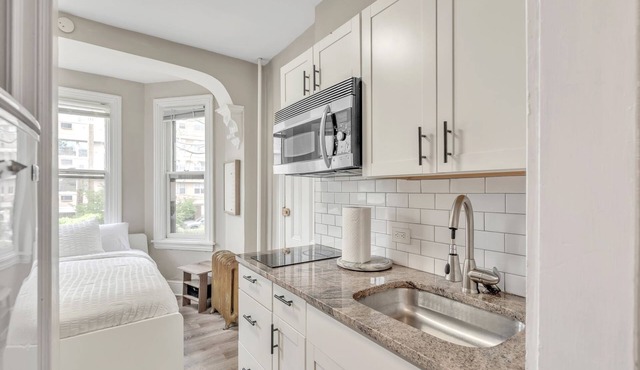 Trolley Teacup Charming Cozy Studio 1 Bedroom Apts by RedAwning