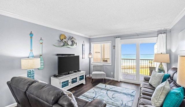 Tropi-COOL Condo. In-unit W/D, Spectacular views and FREE bch svc! (515)