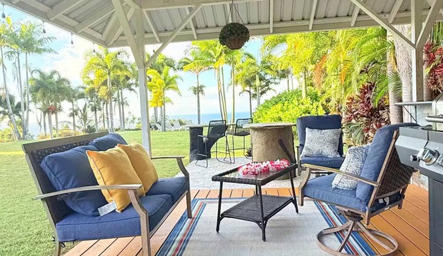 Tropical 1BR Hideaway w/Balcony near surf Beaches