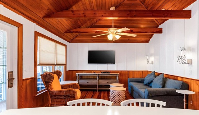 Tropical Escape in Spacious Cottage w/Kitchen | Onsite Pools | Free Parking