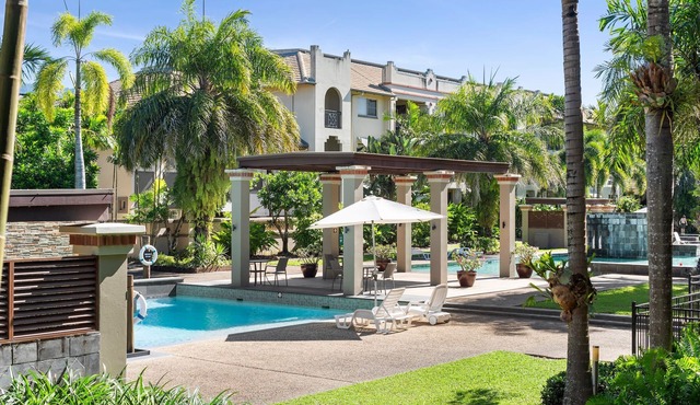 Tropical Gardens Cairns I Resort, 9 Pools & Gym