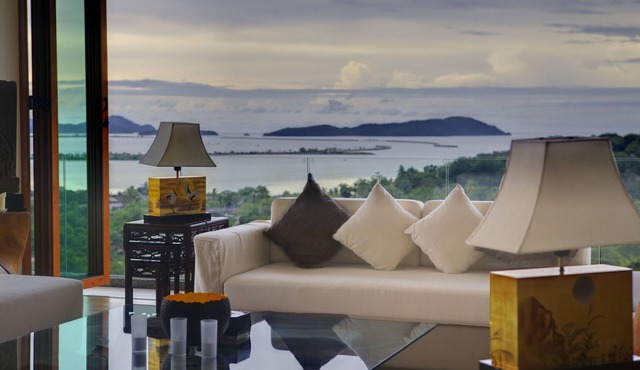 Tropical Island Paradise in tranquil surroundings