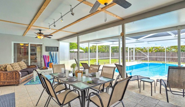 'Tropical Landing' Stuart Home w/Pool + Grill!