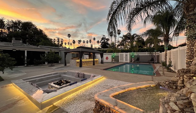 🏝️ Tropical Luxury Oasis 🏝️