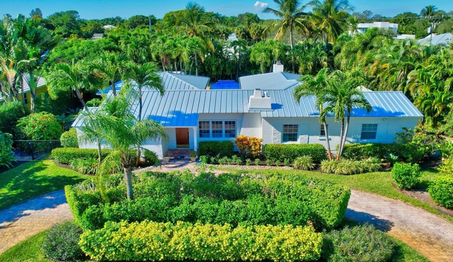 Tropical Oasis - 5 bdrm w/pool & private cottage in Delray Beach