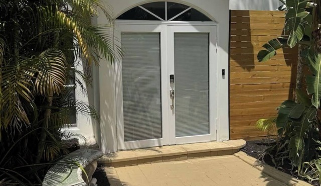 Tropical Oasis in The highly sought after Parkland FL 13 miles from the BEACH