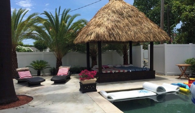 🌺🌴Tropical Oasis Residence Zip Code 33165🌴🌺