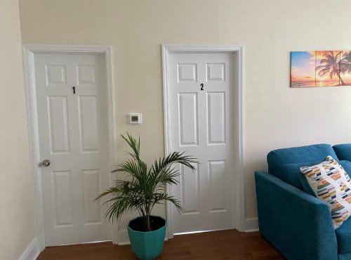 Tropical Oasis - Room 1