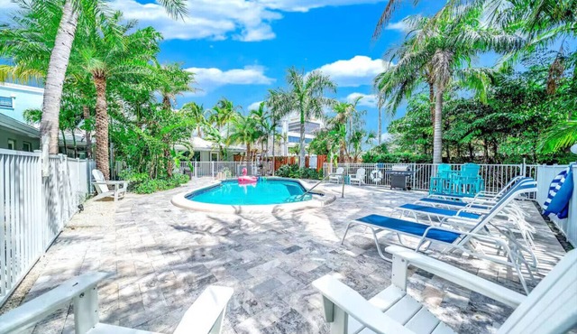 Tropical Paradise+ Pool & Patio!