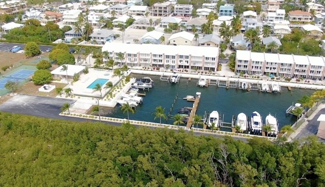 Tropical Paradise Town Home in Key Largo