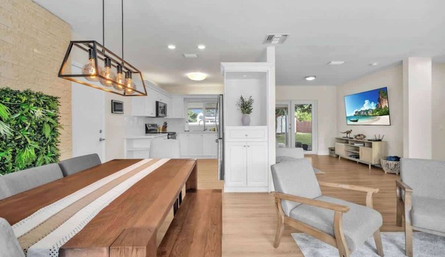 Tropical Park Oasis | Peaceful Miami Home 3/2