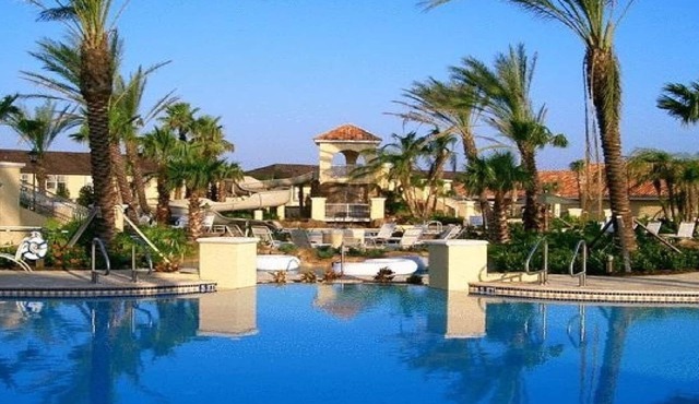 Tropical Regal Palms Resort - Close to Disney and Golf Courses -3 Bdrm/2.5 bthrm