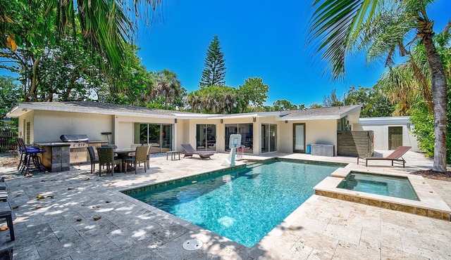 Tropical Siesta Key Home with Incredible Pool, Hot Tub, and Patio!