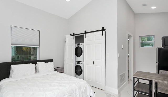 Tropical Tiny Home in Palm Beach Gardens, Florida