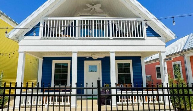 Tropical Trio - 3 Bedroom/1 Bunk Room Lakeside Cottage w/Step Free Access & KING bed!