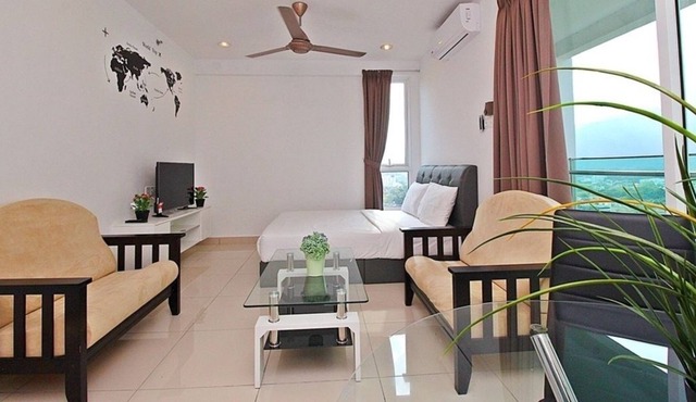 Tropical Vacation Stay with Seaview