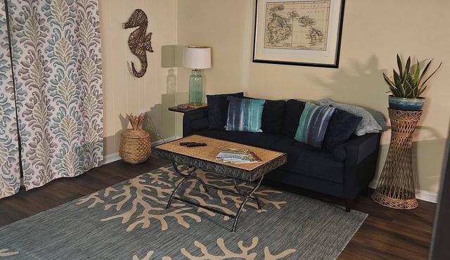 Tropical vibes in Newark