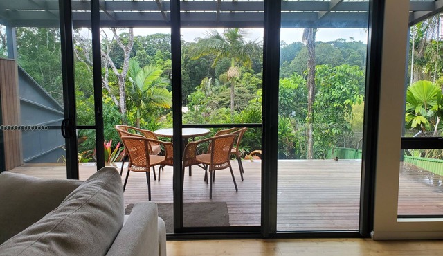 Tropical View Modern Retreat