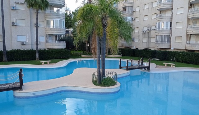 Tropicana Park 3º, Solo Familias!
