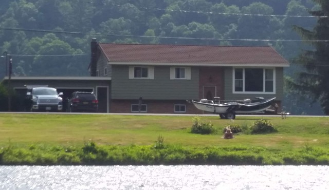 Trout Camp - Riverfront House/Upper West Branch of the Delaware/Guided Floats