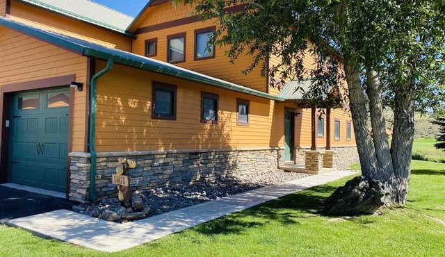Trout Creek - Rio Grande Club Luxury End-Unit, Fish, Ski, Free Golf