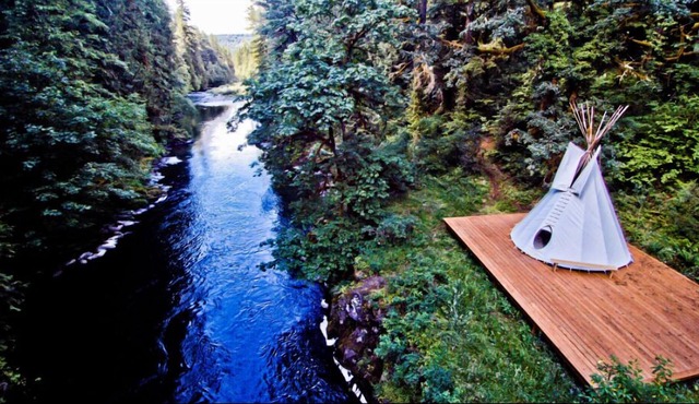 Trout Creek Wilderness Lodge