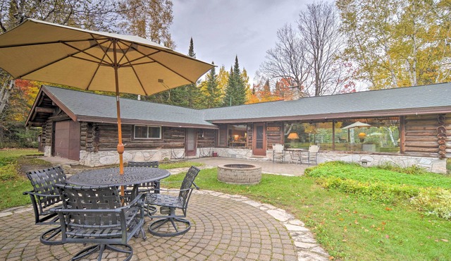 Trout Lake Ranch Cottage: 10 Acres w/Beach Access