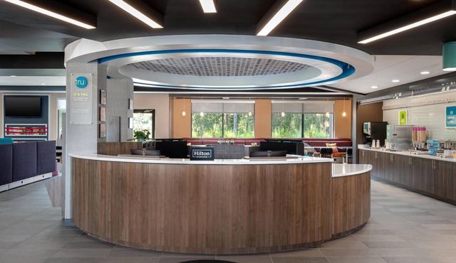 Tru By Hilton Brunswick