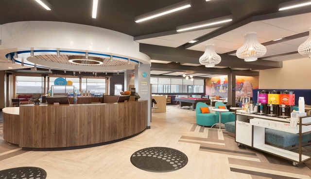 Tru by Hilton Cheyenne WY