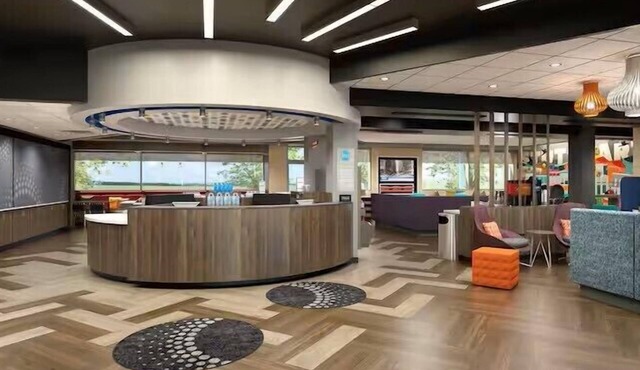 Tru By Hilton Hazleton