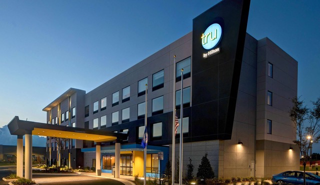 Tru by Hilton Manassas