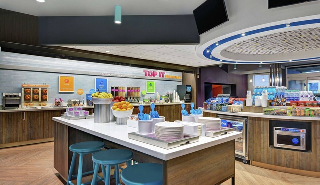 Tru by Hilton Springfield Downtown