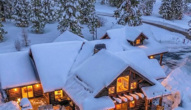 True Ski‑In/Out 12' Swim Spa Warm Modern Mountain Estate