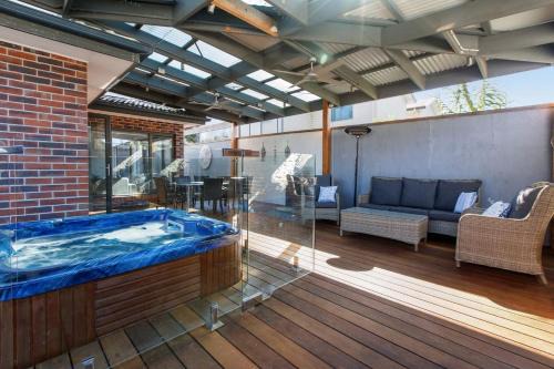 Truemans Escape - All-Season Stay near Hot Springs