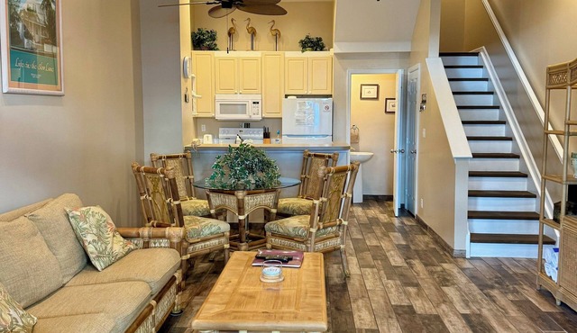 Truman Annex, two blocks from Duval