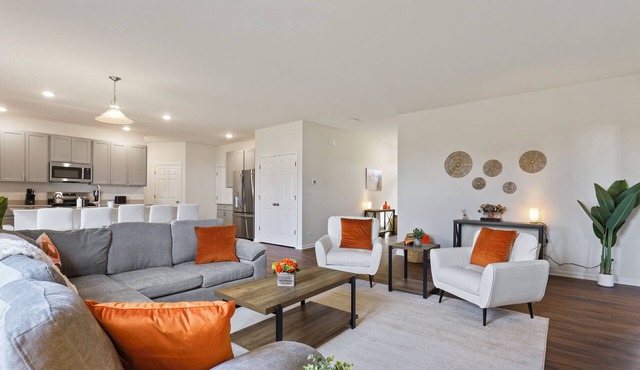 Trust: 3BR - 2 BT Spacious House w/Boho Aesthetic