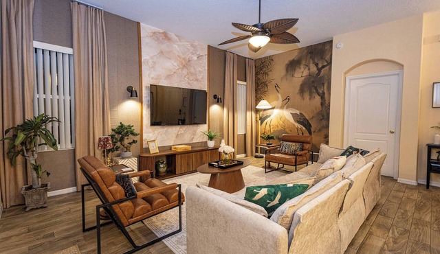 TU220 - Spacious 5-Bedroom Retreat in Tuscan Hills