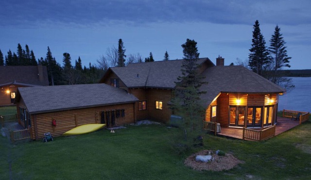 Tuckamore Lodge Rentals - Main Cedar Lodge - Suite 12
