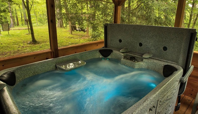 Tucked In - Standard Couple's Cabin